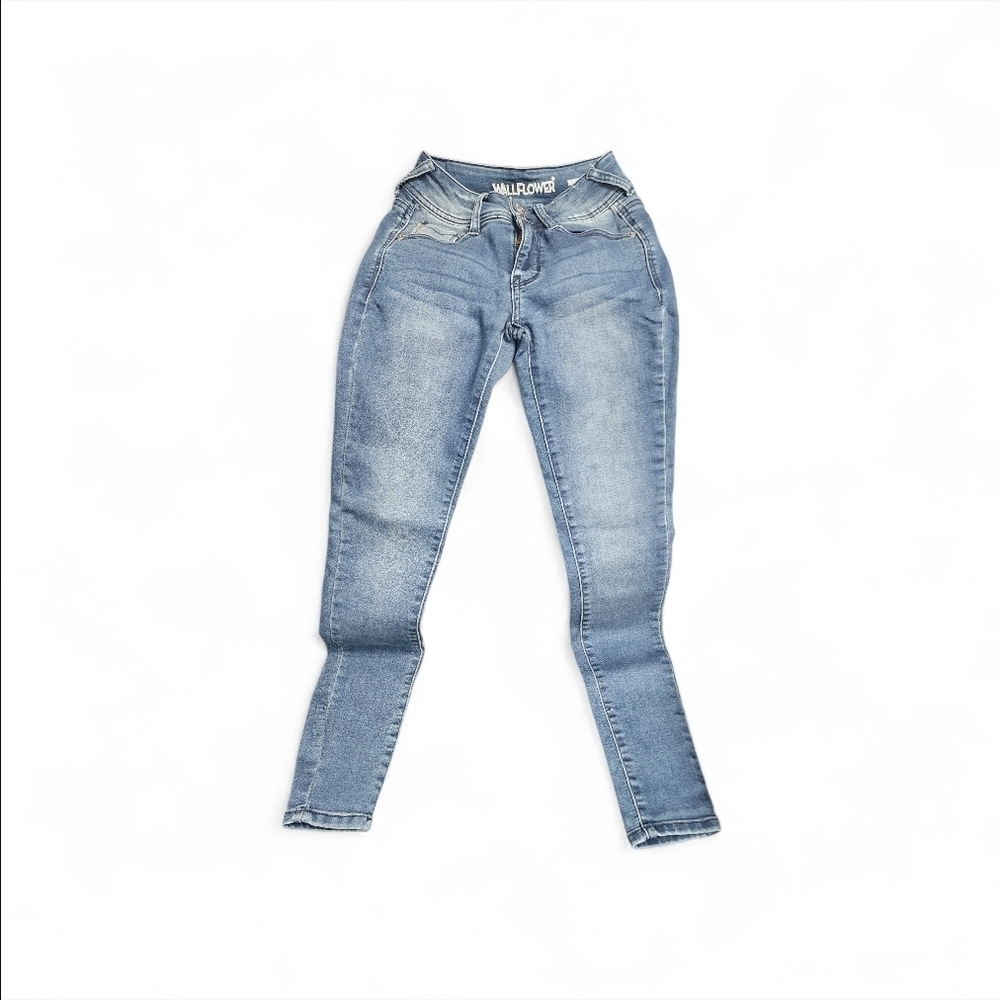 Wallflower Light Blue Skinny Jeans for Women